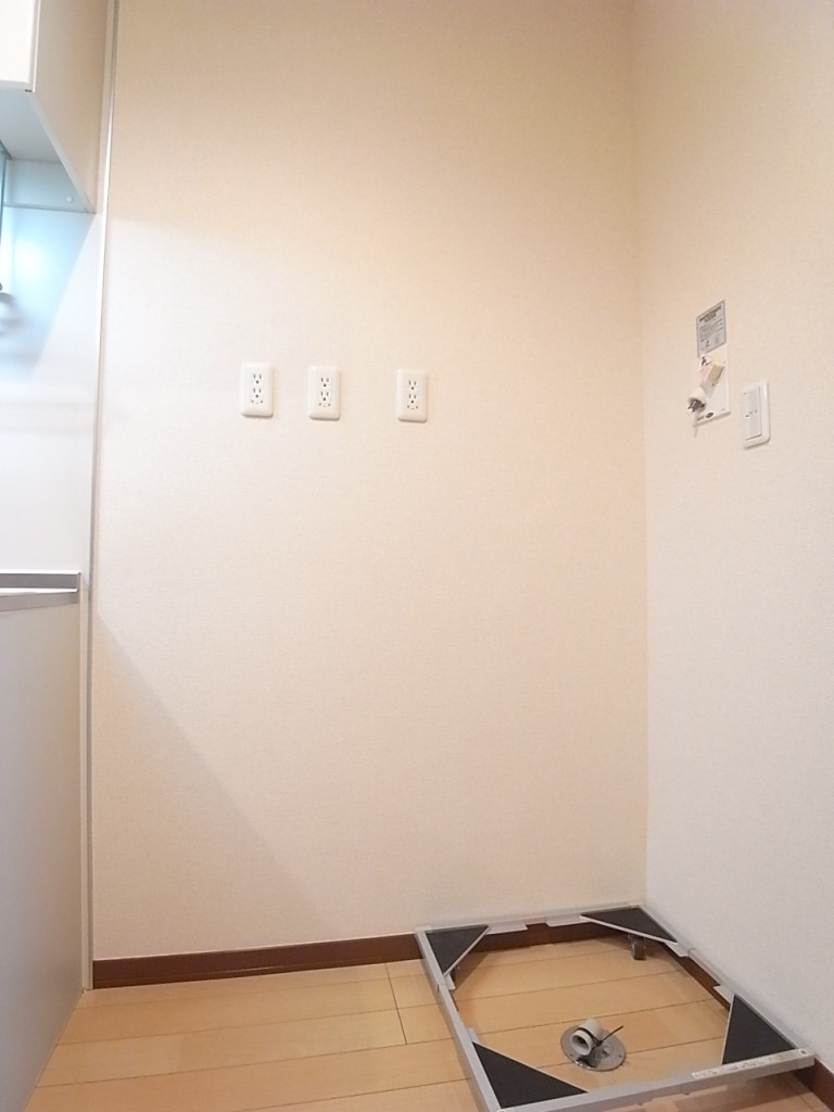 大型の冷蔵庫や洗濯機でもしっかり収まります！