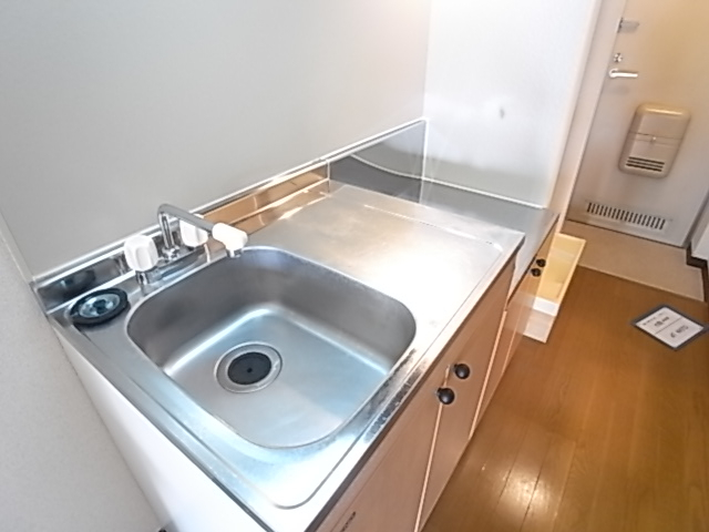 俎板を置くスペースもあってお料理も楽々♪