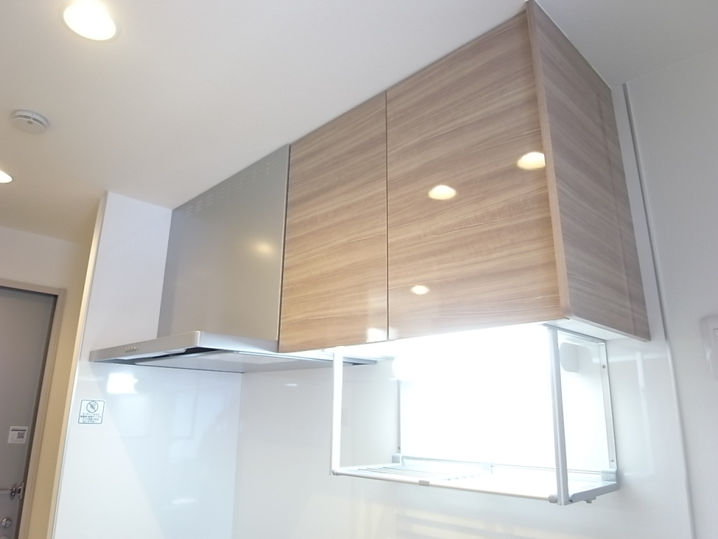 キッチン収納棚