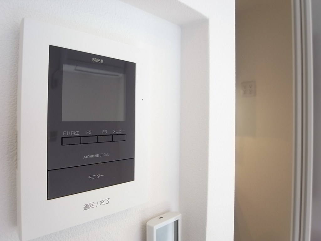 モニター付きインターフォン　来客時モニターで確認してから