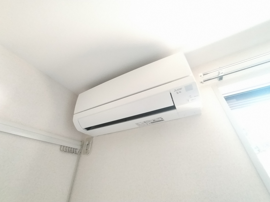 洋室エアコン