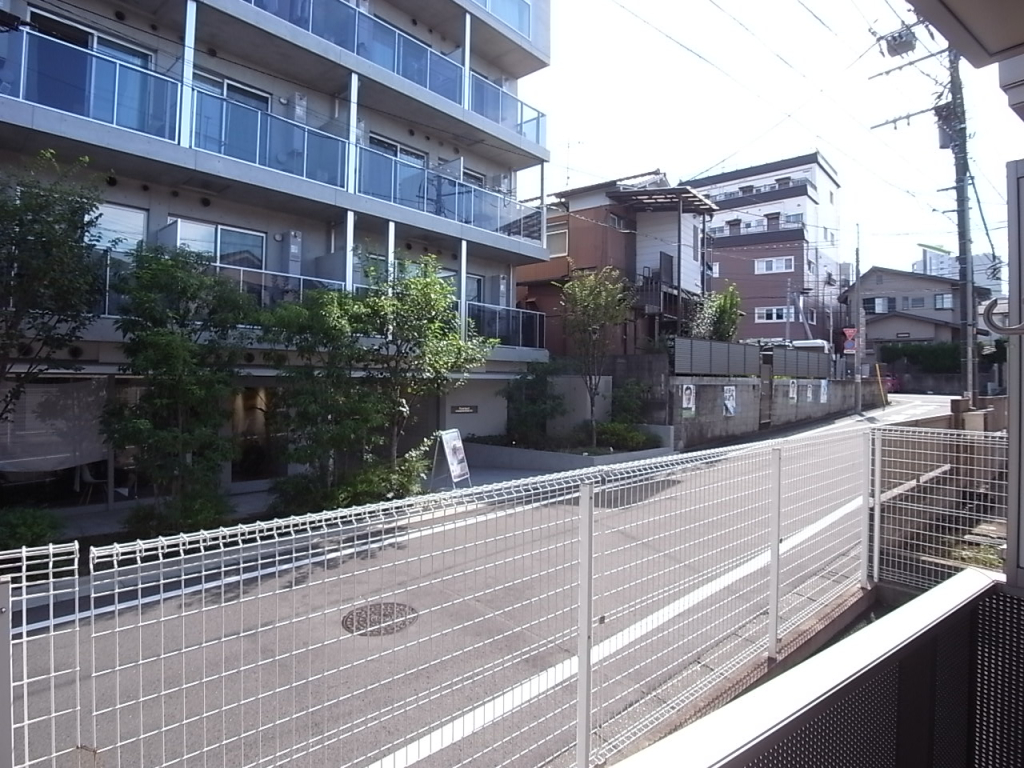 東南方向。朝日が1日の始まりを知らせてくれる。