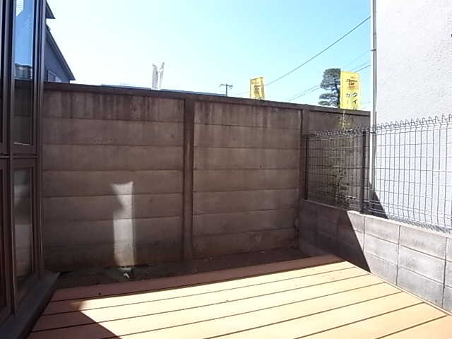 よく日の当たるテラス！