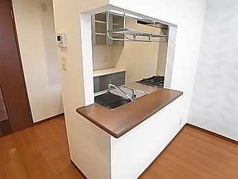 人気の対面式のカウンターキッチンです！