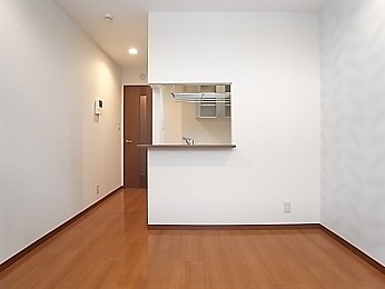 形がよく使いやすいダイニング！