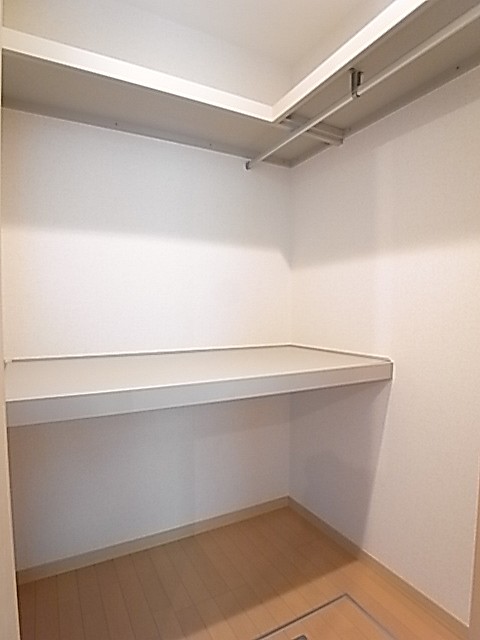 大容量のウォークインクローゼット！