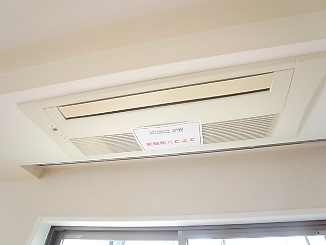 リビング　ルームエアコン