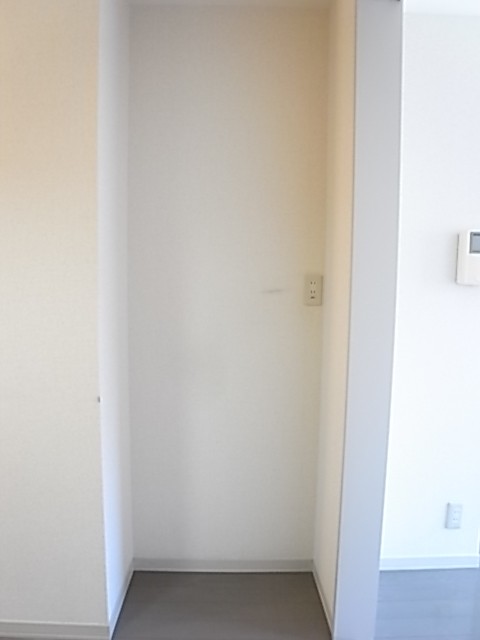 電子レンジなどを置くスペースがございます！