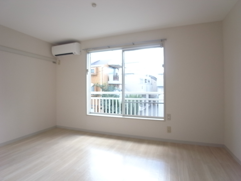 床にはクッションフロアを採用！