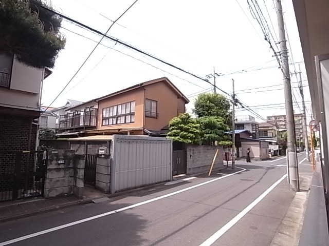 北西方面の眺望。