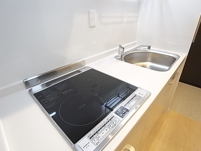 IHクッキングヒーター2口を採用！