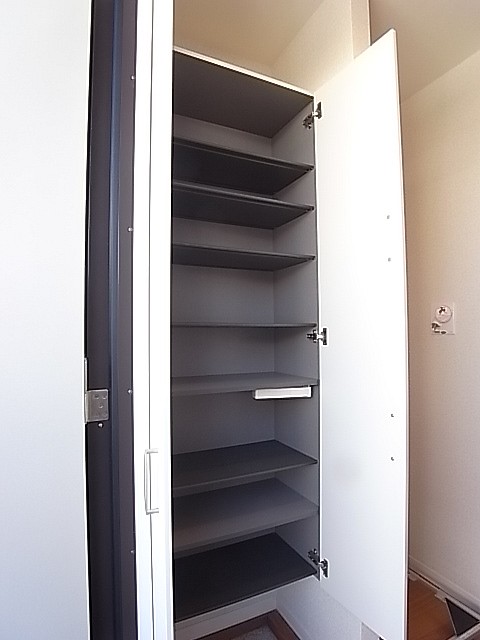 下駄箱。たくさん入りそうです！