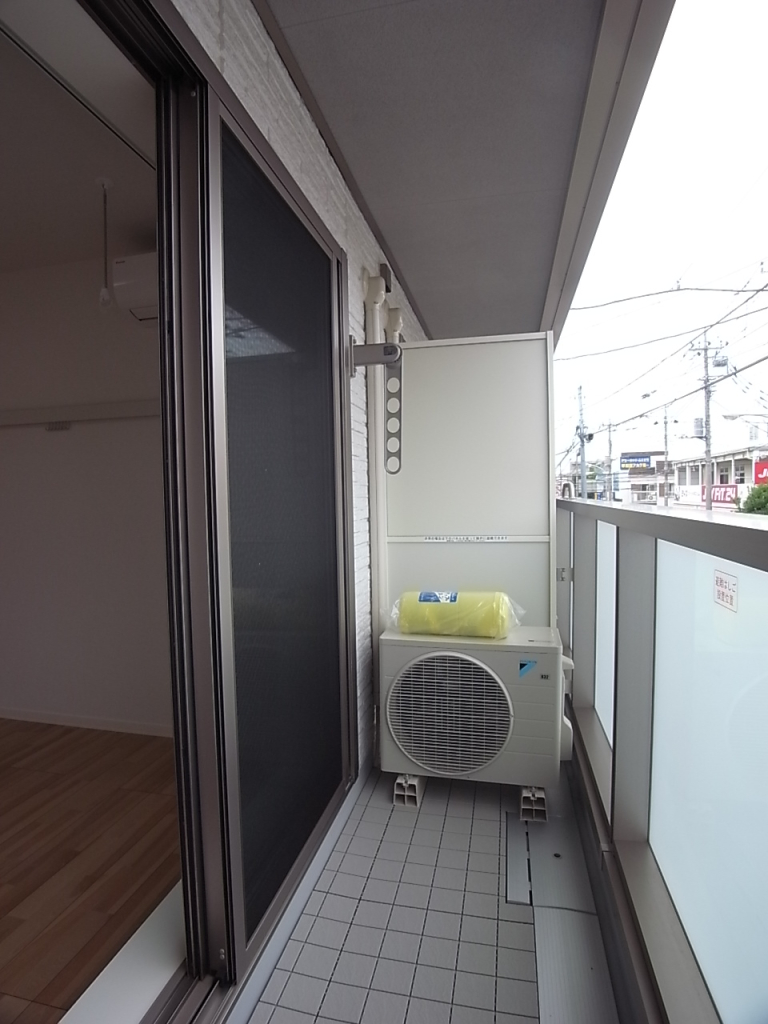 バルコニーは東向き！