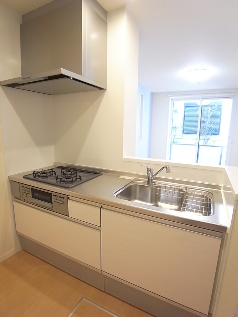 人気の対面式キッチン！