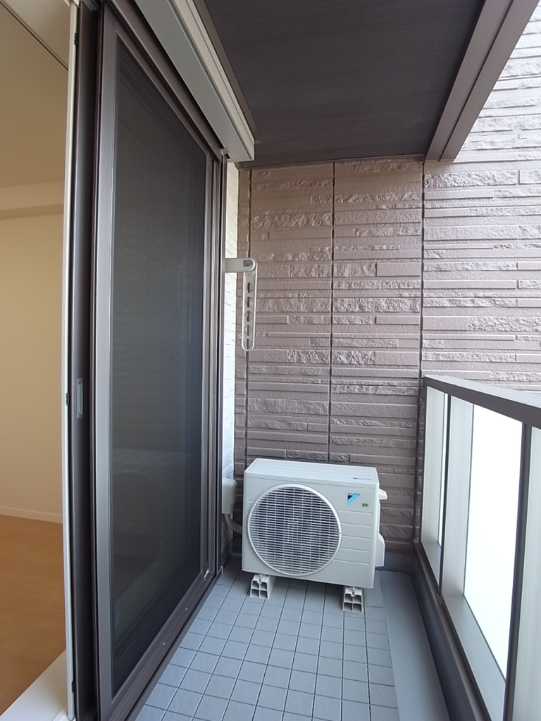 東向きのバルコニーは朝からよく日が当たります！