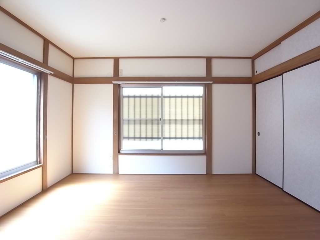 2面採光で明るい洋室！