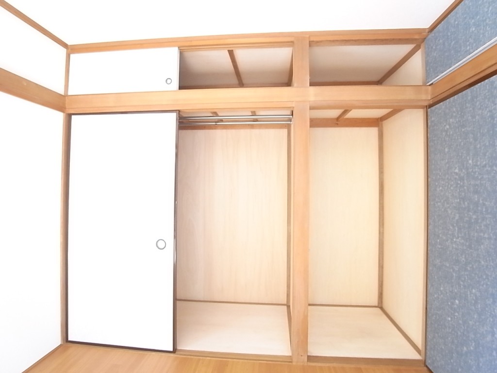 収納力のあるクローゼット！