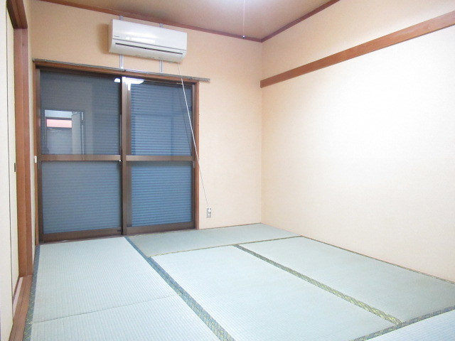 和室（雨戸あり）