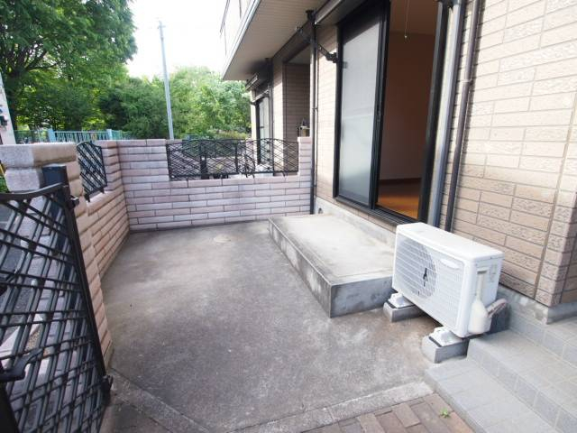 お庭がとても広いです。