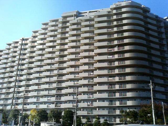 とにかく大きなマンションです。