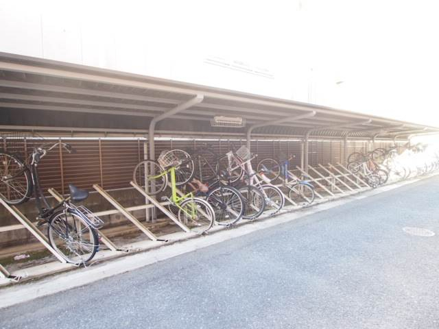 自転車置き場もとても広いです。