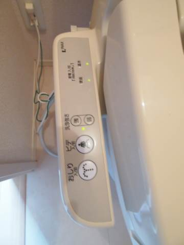 ウォシュレットついてます。