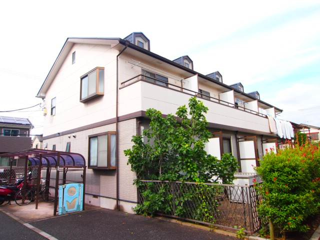 人気のテラスハウスです。戸建て感覚で住めます