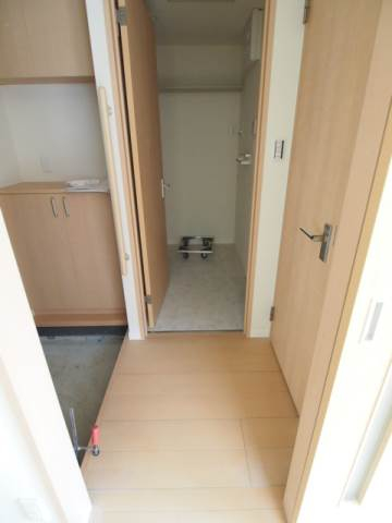 玄関ホールもしっかりあります。