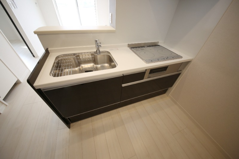 キッチン全体の写真です