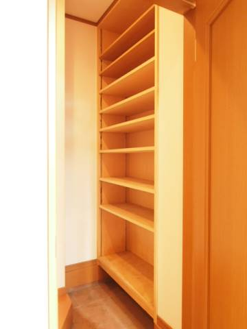 靴が多いご家族にオススメのシューズインクローゼット。