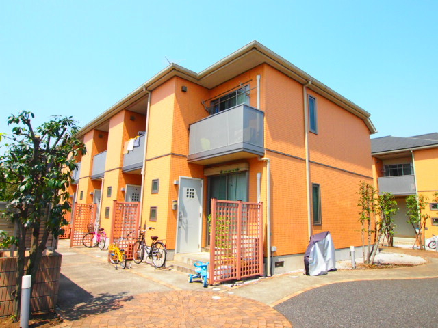 バス停が近いので便利な立地です。