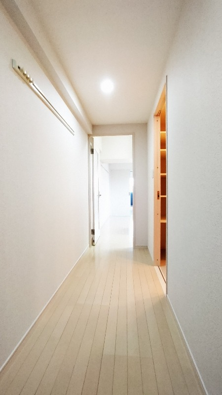 玄関ホールもしっかりありますね。