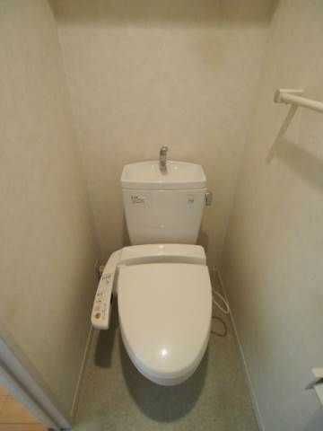 トイレも落ち着ける空間です。
