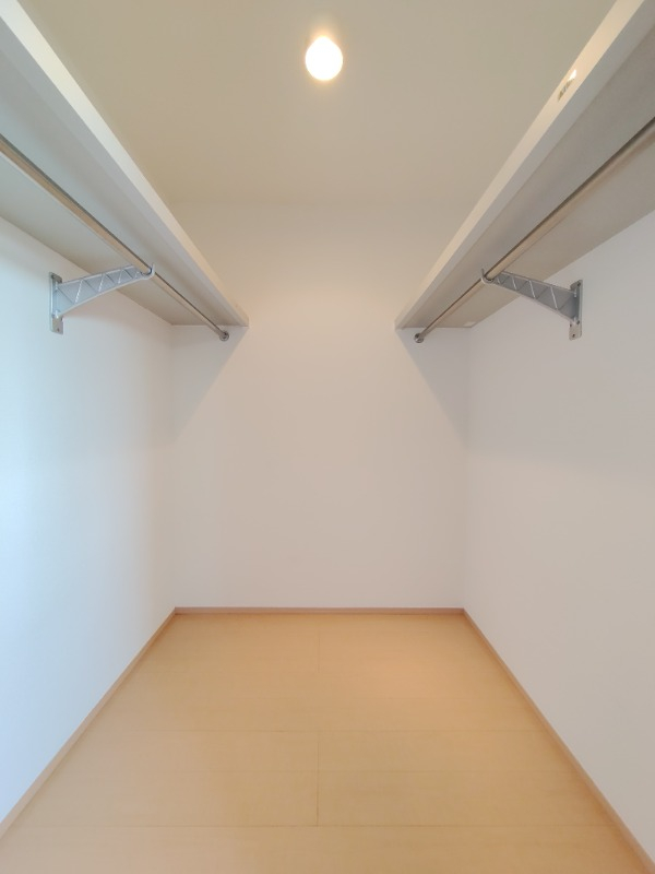 ウォークインクローゼット完備