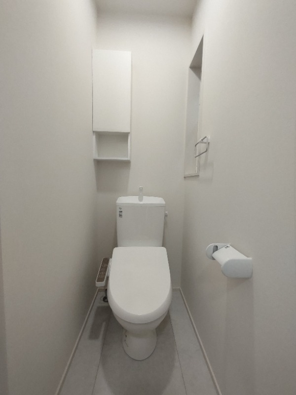 １階と2階にトイレがあり安心ですね
