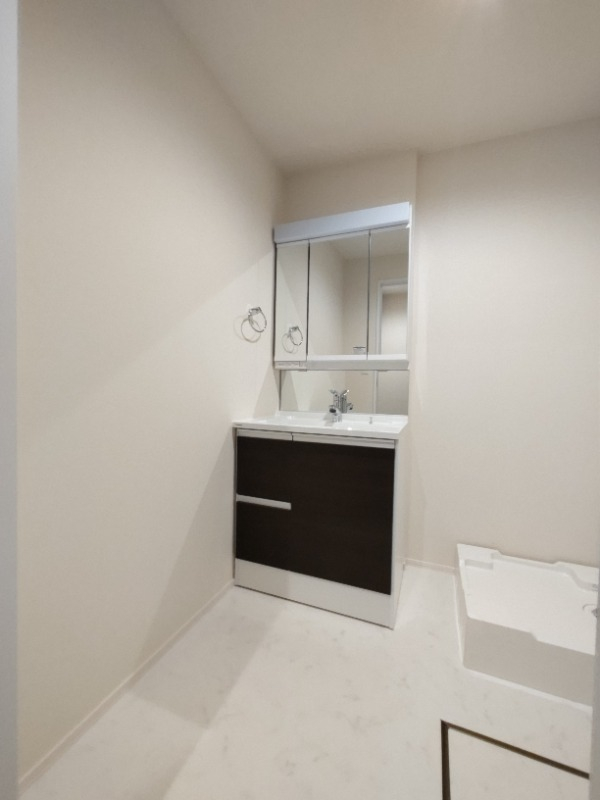 脱衣スペースも広々。