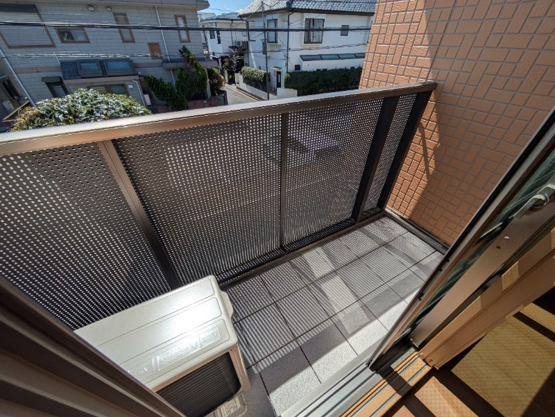 モニター付きで安心。別部屋の写真です。