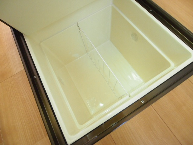二階のもうひとつの洋室。別部屋の写真です。
