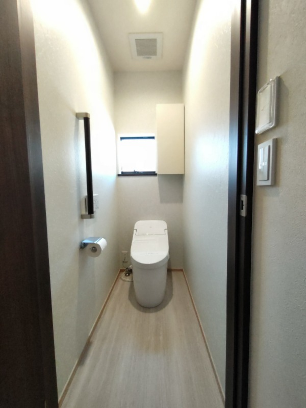 2階のトイレです。