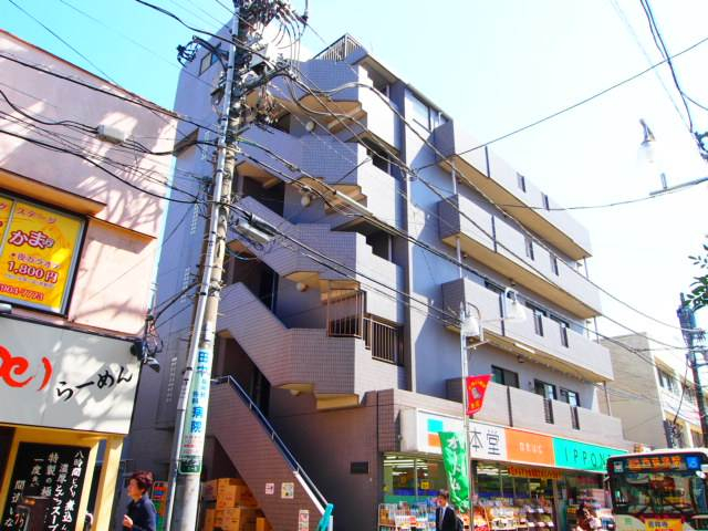 駅近く便利。日当たりも良好です。