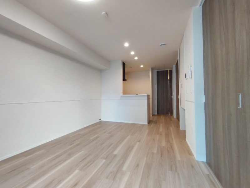 奥行きのある広々したリビングです