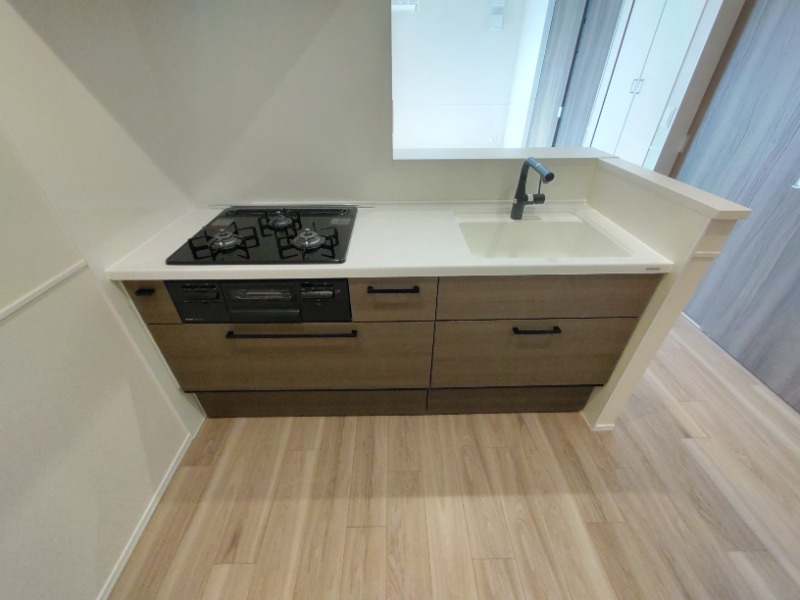 使いやすい人気のカウンターキッチンです