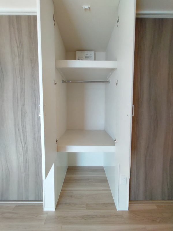 LDKにも収納がついています