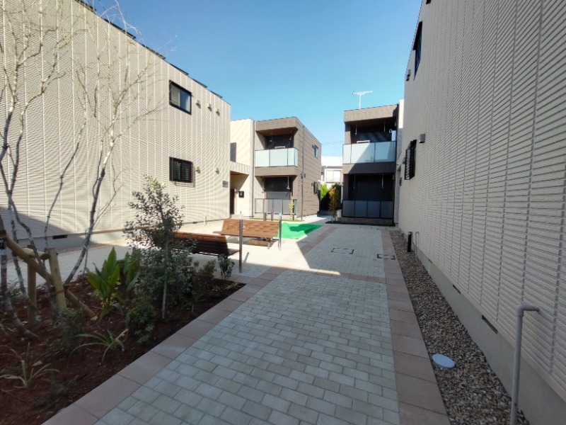 公園のような雰囲気がとても良い感じです