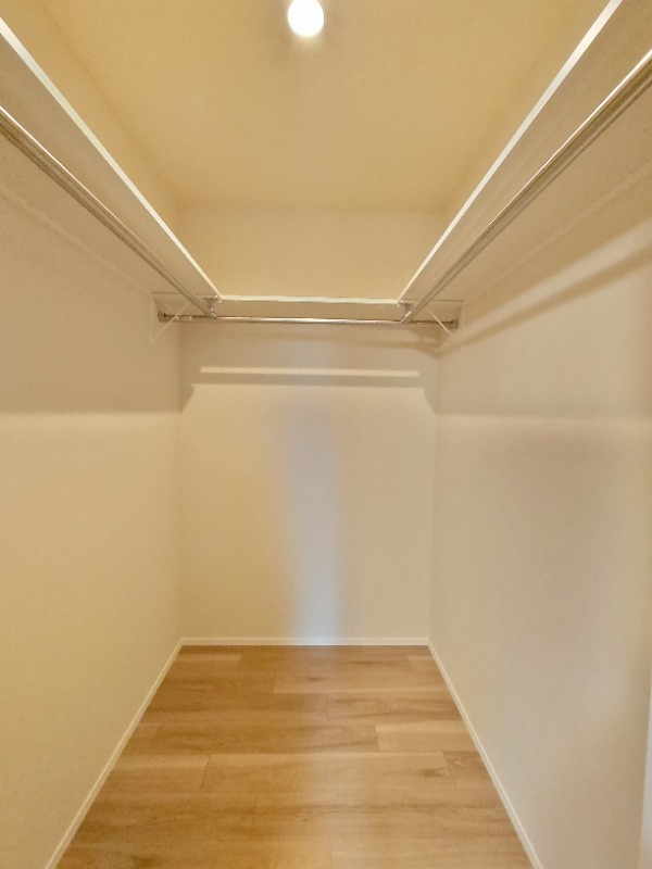 ウォークインクローゼット完備