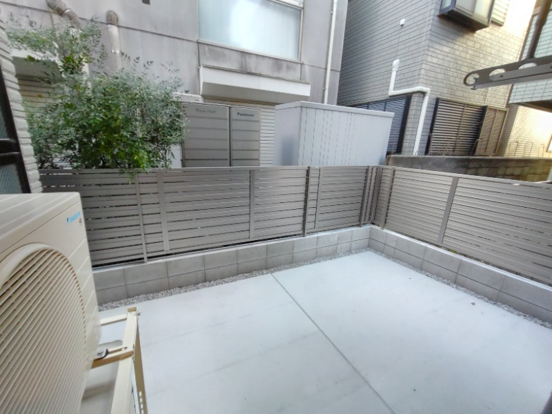 広々としたバルコニー完備