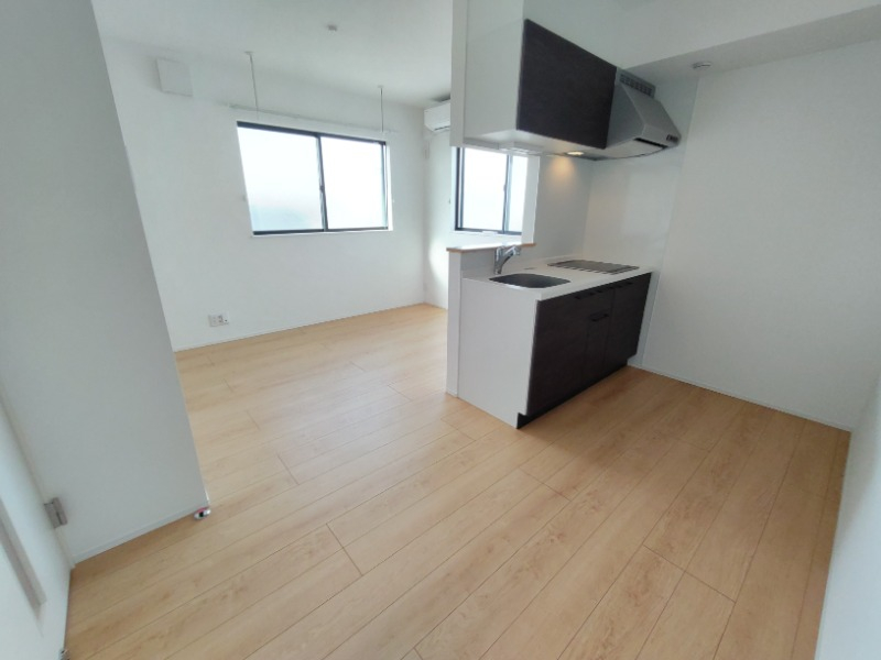 LDKはダイニングテーブルも置ける広さアリ