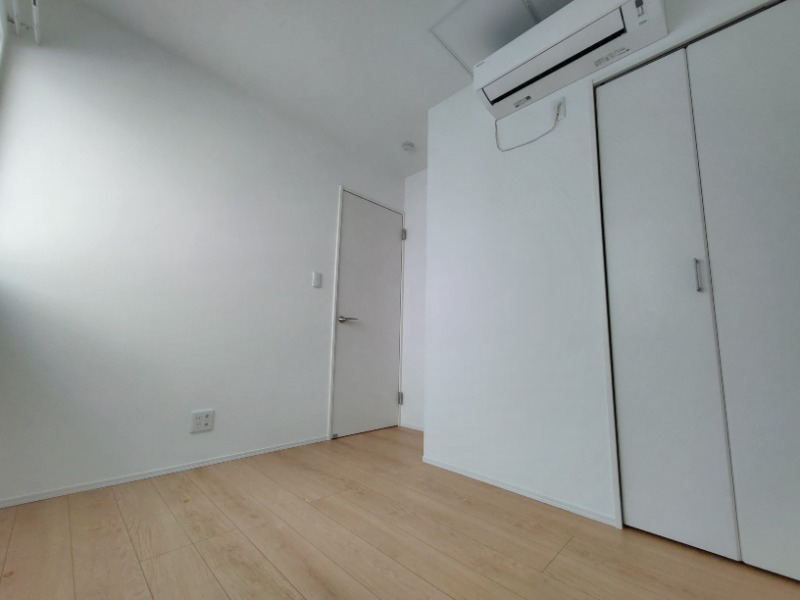 2階3.9帖の洋室はクローゼット付き