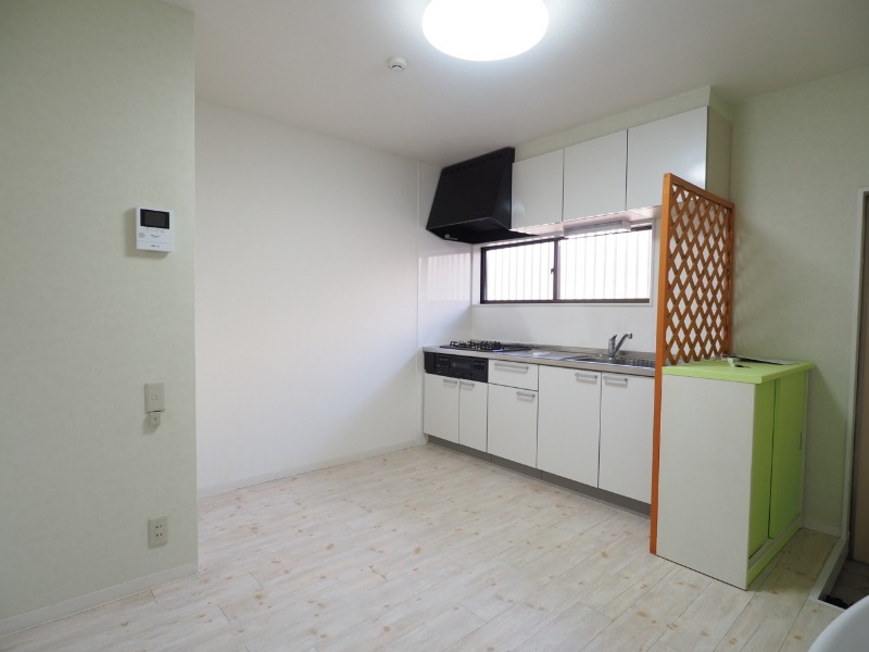 ダイニングは6帖です。