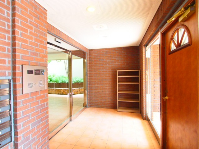 オートロック付きで安心ですね